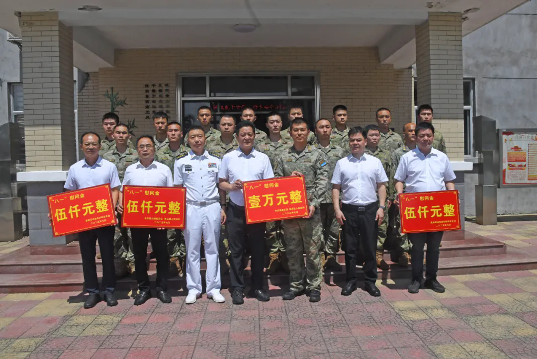 致敬“八一”！泉港區委、區政府主要領導分赴駐軍部隊開展慰問